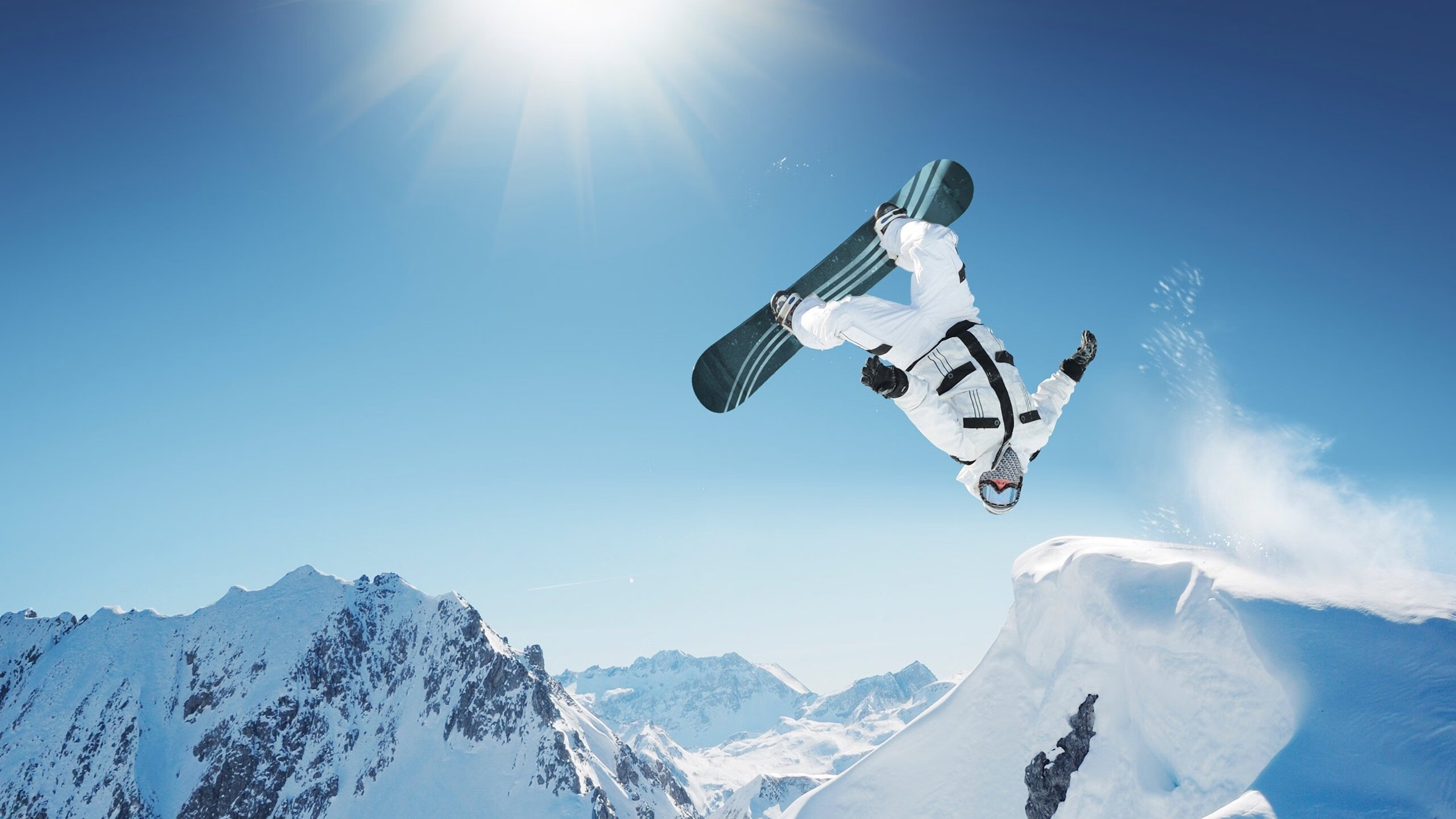 意甲战术变化频繁，精彩表现夺人眼球，意甲争4