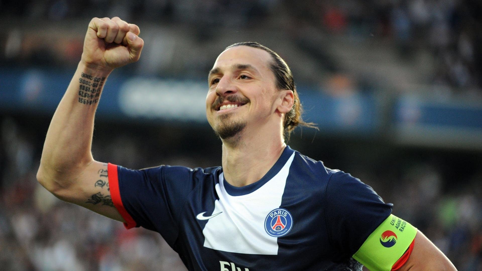 开云·Kaiyun网页版-赛后采访：李明感谢全队无私配合！，球员 李明